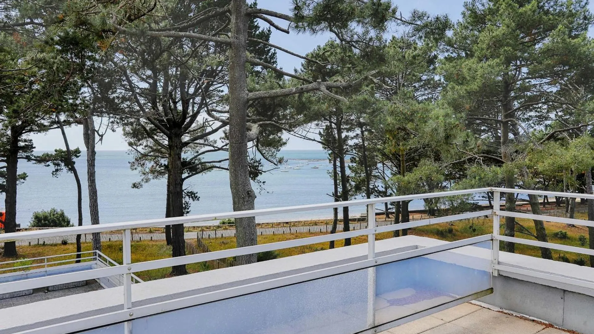 Spacious T4 With Wifi On The Seafront 생 필리베르 0*,